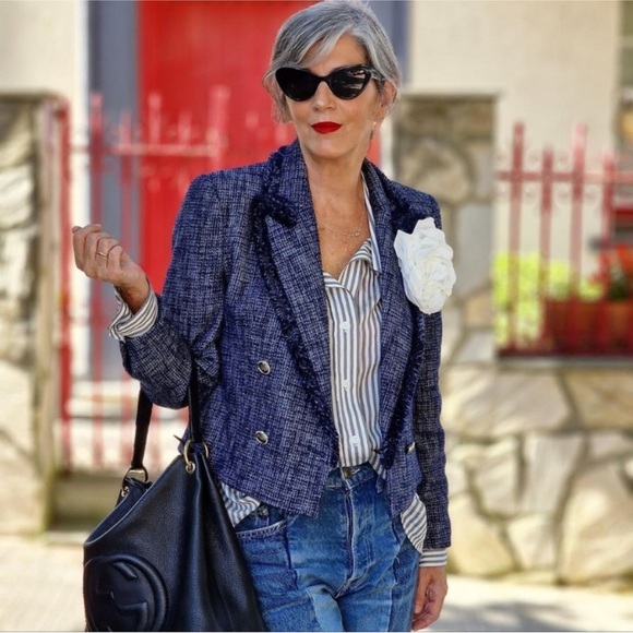 ZARA TEXTURED SHORT BLAZER - Picture 10 of 11